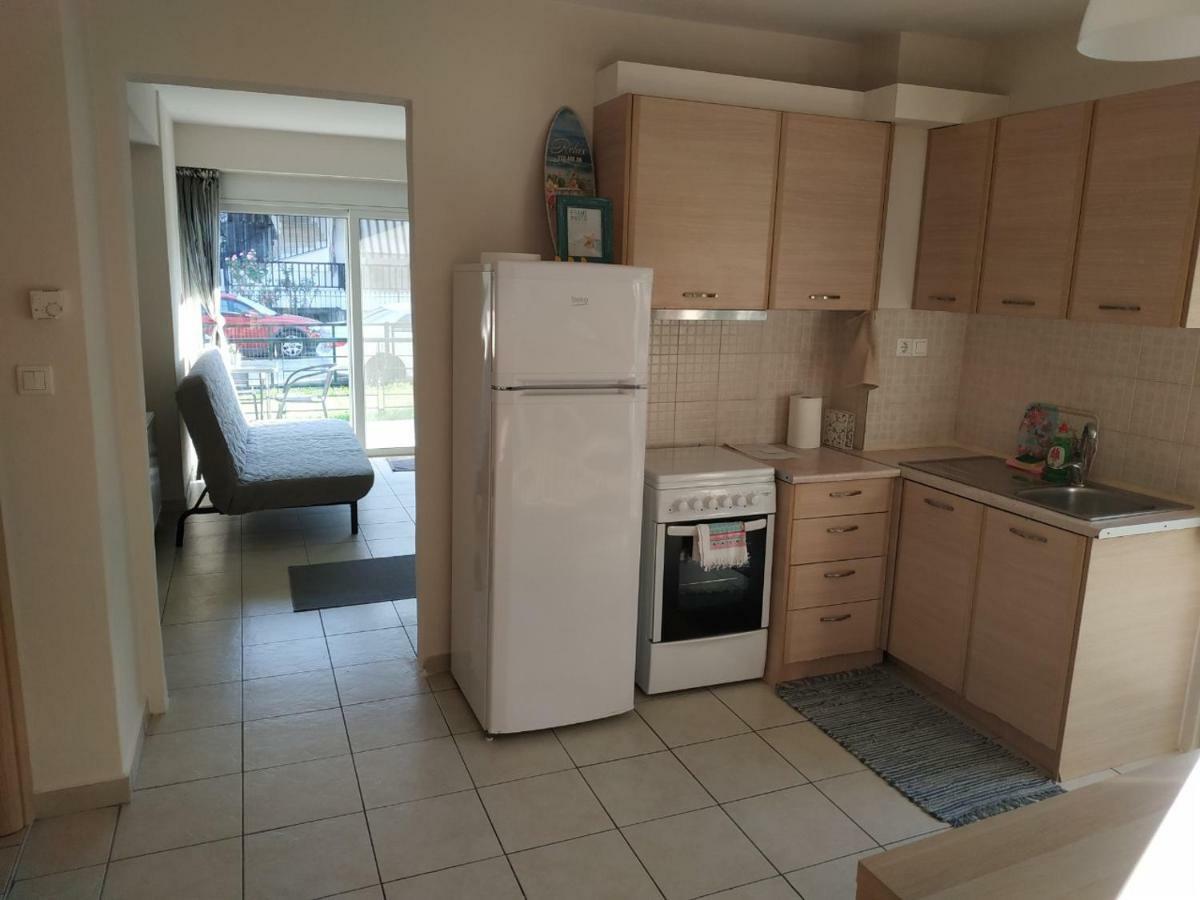 Ourania'S Apartments Kamena Vourla Luaran gambar